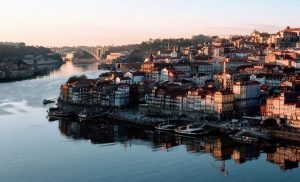 Car Hire & Car Rental in Vila Nova de Gaia